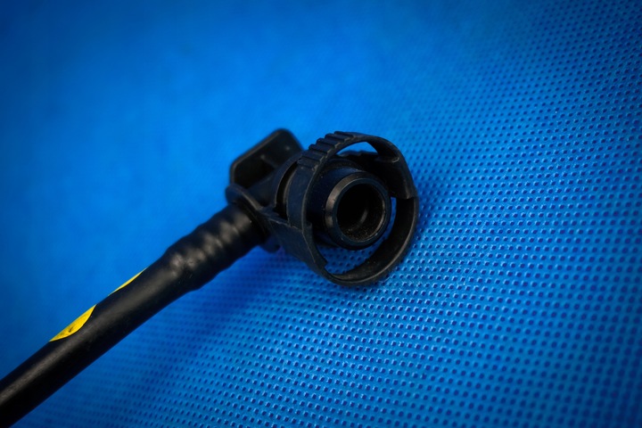 фото №3, Шланг вентиляційний, відвідний audi a8 4h рестайлінг 4h0131987f