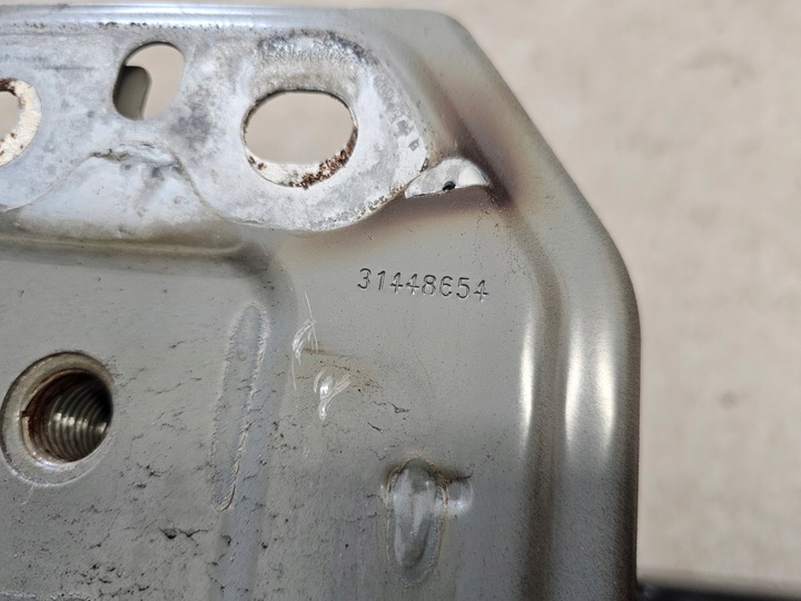 фото №13, Volvo xc40 17- балка усилитель бампера зад 31448654 usa