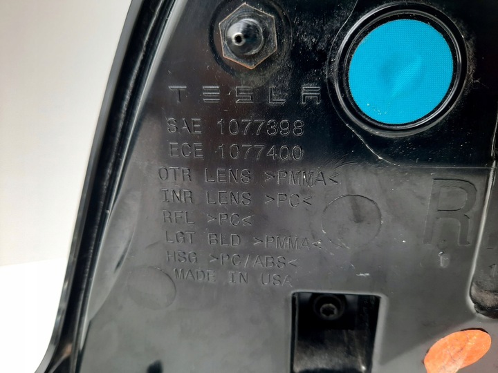фото №6, Tesla модель 3 лампа права зад задня зчеплення гарна