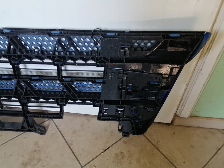 фото №5, Решётка решётка радиатора mercedes actros mp4 a9618550050