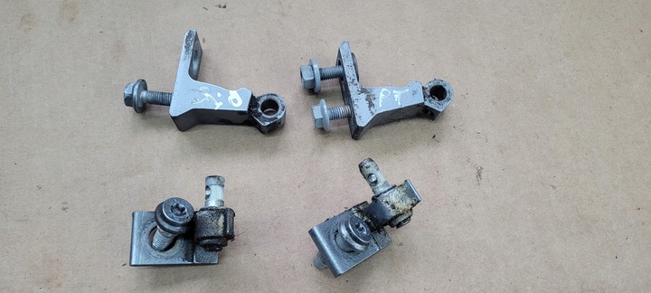 фото №1, A7 4g s7 петля петли дверь правые правые зад задние ly7g