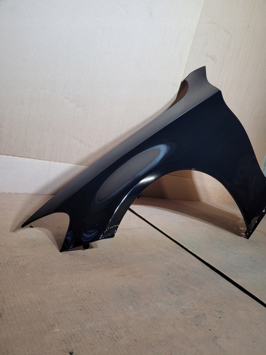 фото №2, Mercedes c-klasa w205 крило лівий переднє перед