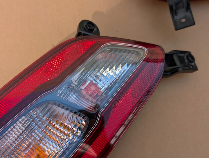 фото №11, Hyundai kona 16- лампа ліва права зад задня w бампер