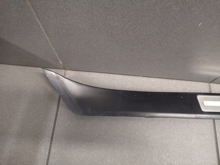 фото №5, Молдинг пороговая правое зад audi a8 d3 4e0853996d