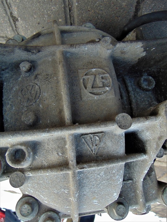 фото №9, Задній міст диференціал vw touareg 7l 5.0 v10 tdi