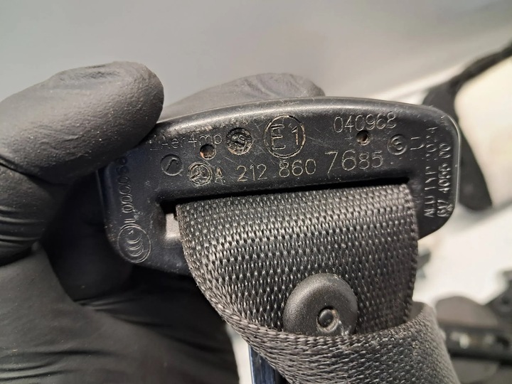 фото №10, Mercedes-be e класс w212 подушки воздушные подушка безопасности ремни комплект