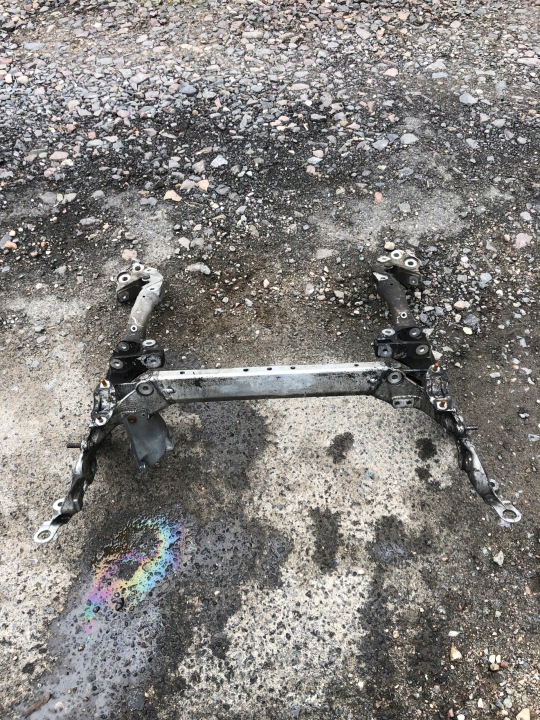 фото №5, Тележка подрамник audi a4 b8 a5 8t0399315j
