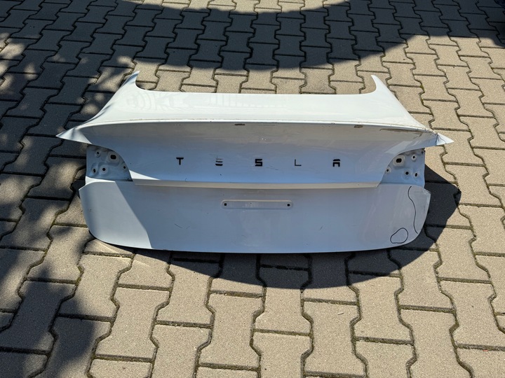 фото №1, Tesla модель 3 рестайлинг 2021-2024 крышка задняя биржа познань