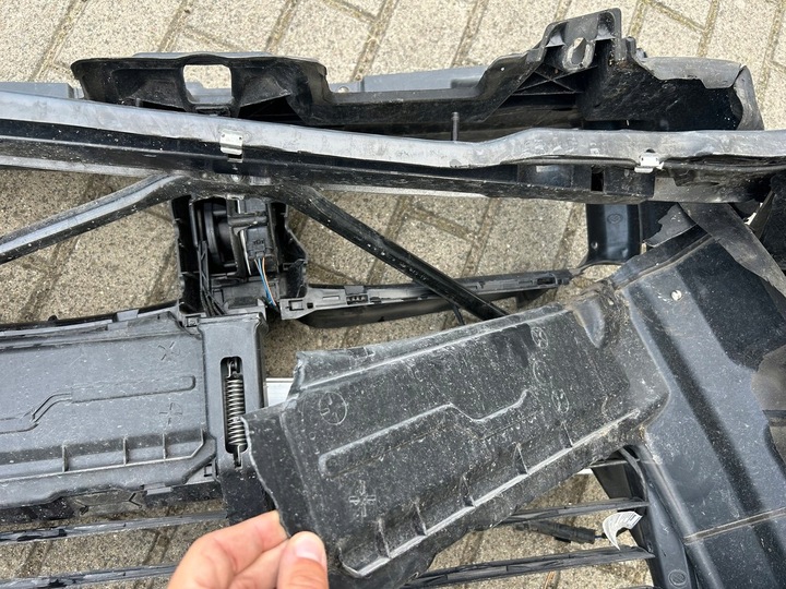 фото №8, Bmw x1 f48 lci рестайлинг pas переднее усилитель балка радиатор 16d 1.5