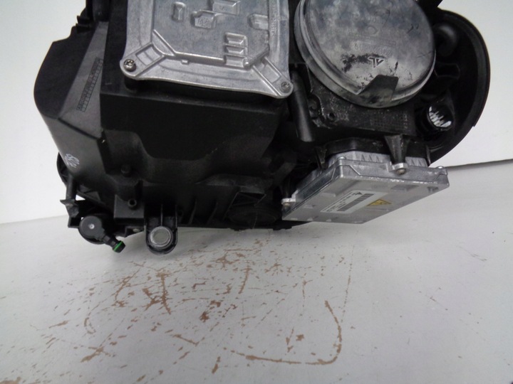 фото №8, Лампа права фара maserati quattroporte v ксенон led