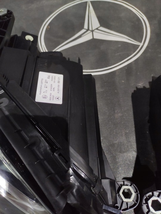 фото №12, Лампа повний led l / p mercedes клас c w205 14-18