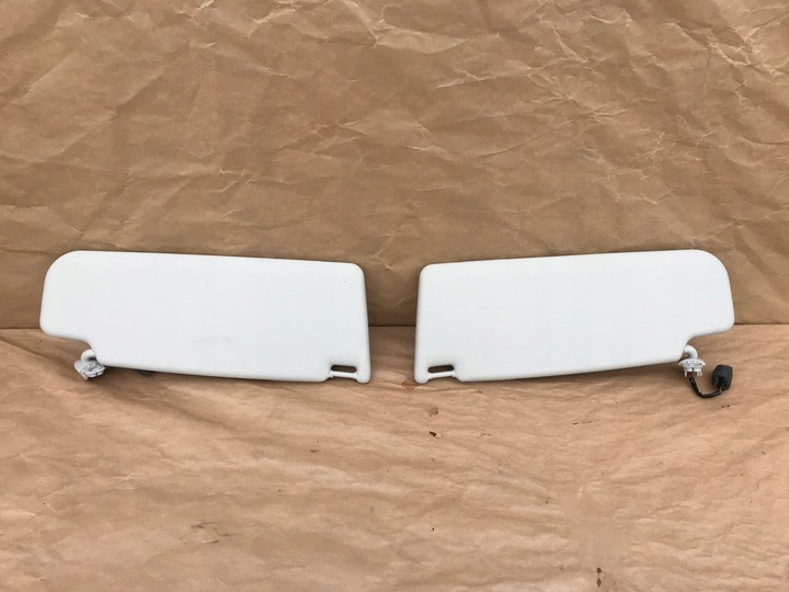 фото №1, Захист сонцезахисна права vw polo 6r0857552a