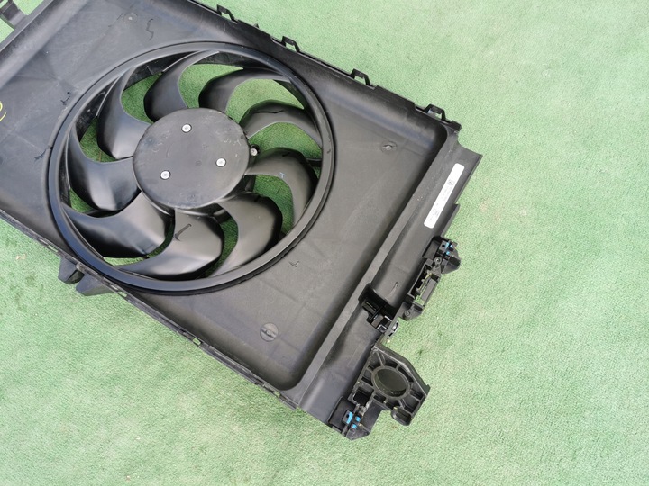 фото №14, Tesla модель 3 17- вентилятор радіатор корпус 1077084-00-d