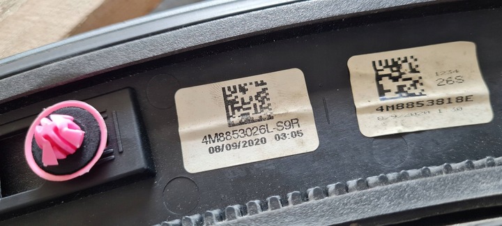 фото №10, Sq8 4m q8 планка накладка бампера крыльев правые зад ls9r 4m8853026l