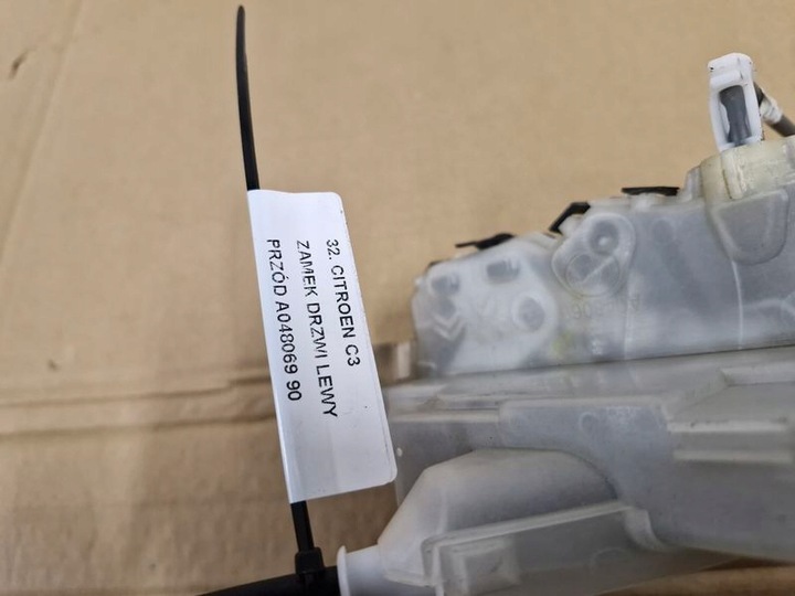 фото №8, Citroen c3 iii 3 замок двері лівий перед a048069 123981 6 pin європа