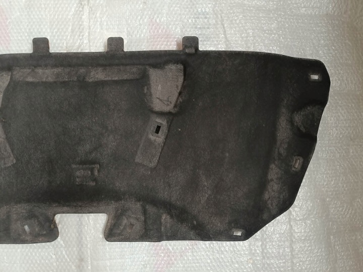 фото №5, Шумоизоляция капота ford focus iii bm51a16746