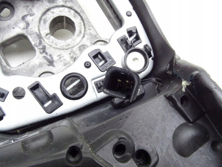 фото №7, Opel insignia a 13-17 рестайлінг кермо шкіряний 39016158 7019003620