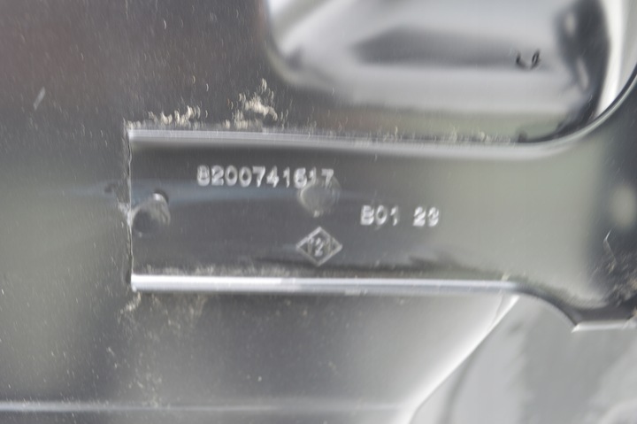 фото №4, Рама обшивка дверь передние левая master iv