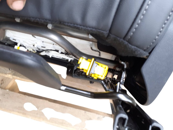 фото №9, Citroen ds4 ii 2022 / сидіння / диван / комплект / підголівник / спинка