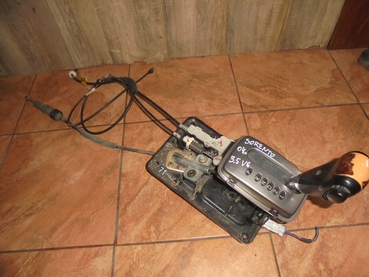 фото №1, Kia sorento 3.5 v6 04' домкрат коробки передач