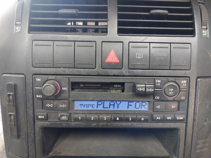 фото №15, Радио проигрыватель + панель воздуховод + рамка подстаканник polo iv 1j0035152f