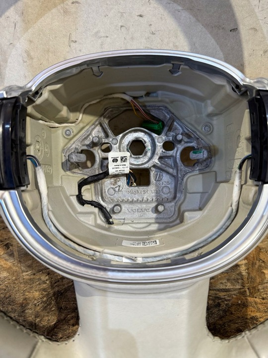 фото №5, Volvo xc60 ii xc90 ii s90 v60 ii кермо світла з підігрівом написи