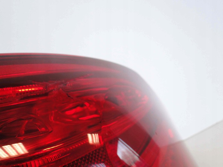 фото №6, Mercedes c клас w205 205 седан лампа задня ліва