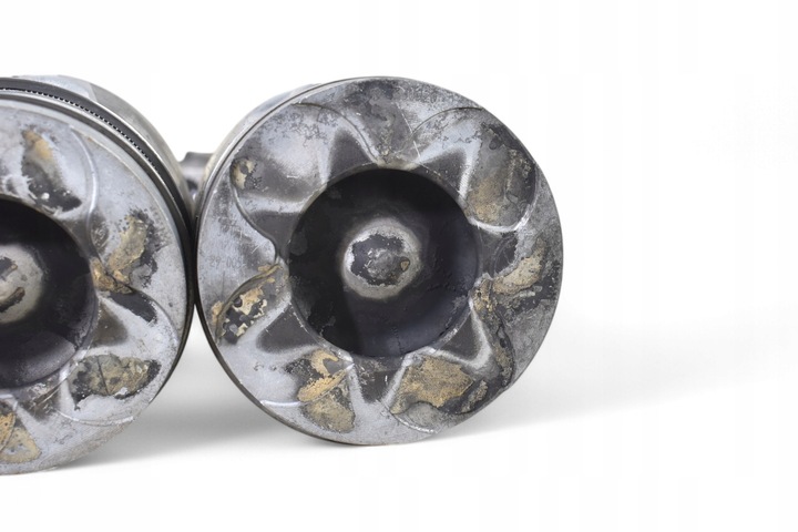 фото №10, Поршень шатун 31330920 volvo s40 ii v50 c30 2.0 d3 150km d5204t5