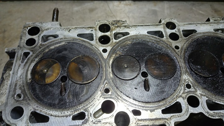 фото №6, Головка двигателя 038103373r vw passat 1.9 tdi 105