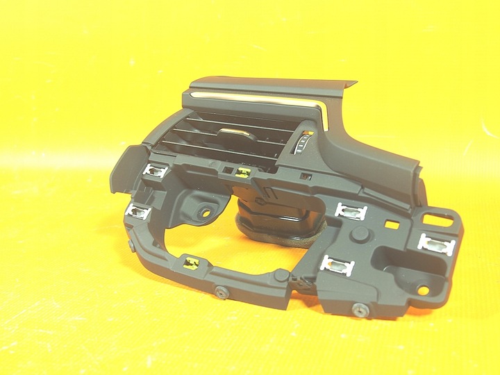 фото №10, Audi a4 8w b9 36km ґрати повітропровід консолі комплект 8w1820902e