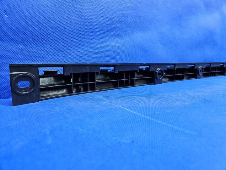 фото №7, Tesla модель x 16- ковзун кріплення центральне заднього бампера 1034844-00-c