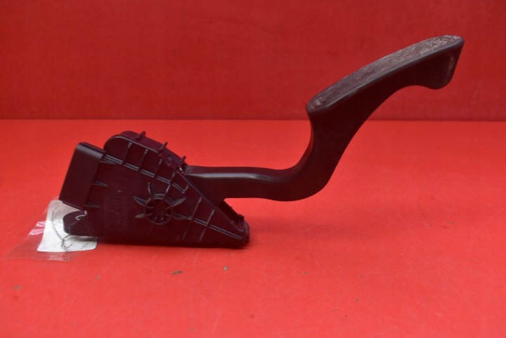 фото №6, Потенциометр газа eu 78120-47050 198800-3200 toyota prius ii xw20 1.5 vvti