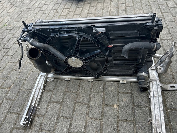 фото №15, Bmw x1 f48 lci рестайлинг pas переднее усилитель балка радиатор 16d 1.5