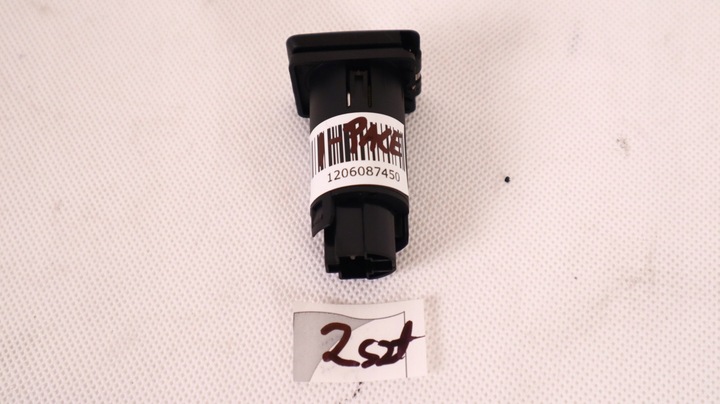 фото №7, Jaguar i-pace панель usb jpla-19010-ca