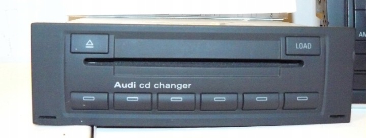 фото №8, Audi (oem) 8e0035111d