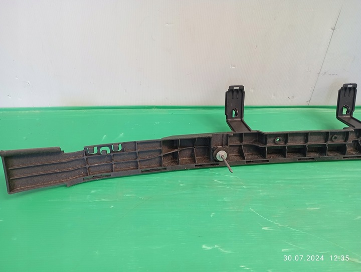 фото №6, Ковзун бампера середній зад mercedes e клас w212 09-16 a2128850565