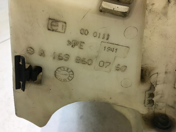 фото №8, Бачок склоомивача mercedes ml w163 a1638600760