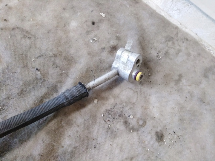 фото №8, Шланг кондиціонера vw t5 оригінал 7h1820741e