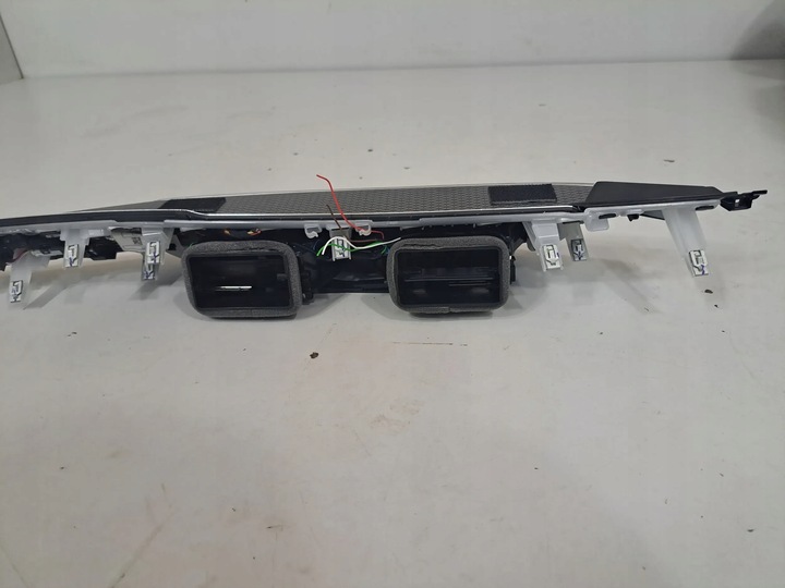 фото №10, Bmw 4 g22 g23 g24 g26 2022 панелі розподільчі, консоль