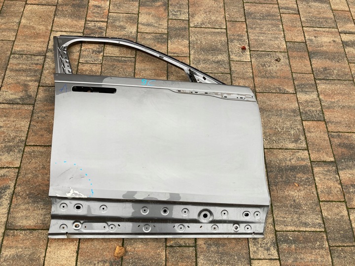 фото №1, Дверь передние правые range rover velar l560