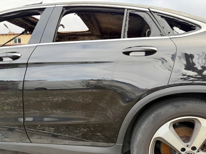 фото №1, Mercedes glc купе 253 w253 дверь левый зад цвет 197