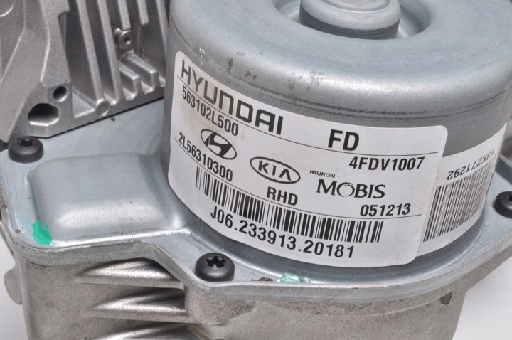 фото №7, Hyundai i30 i 1.6 колонка рулевая англичанин 563102l500 2l563-98000