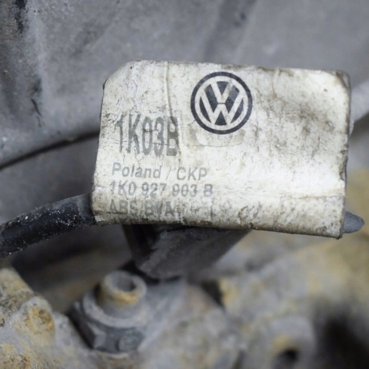 фото №8, Skoda superb b6 3t 2012 левая сторона ступица колёса передней