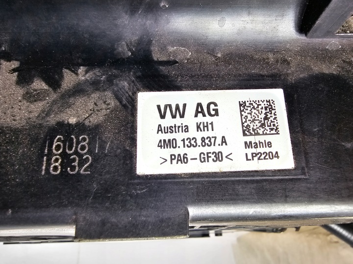 фото №14, Audi q7 15- захист кришка корпус фільтра повітря двигуна 4m0133837a usa
