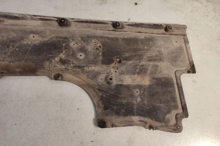 фото №12, Левая защита шасси bmw 7 f01, f02 74850610 3.0l дизель 180kw 2009