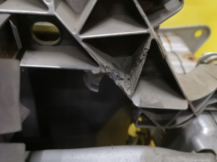 фото №9, Ford focus mk3 11- передняя панель усилитель 1.0 eb