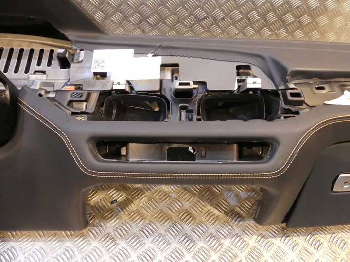 фото №10, Bmw g05 g06 g07 f95 f96 панель роздавальна консоль помаранчева nić
