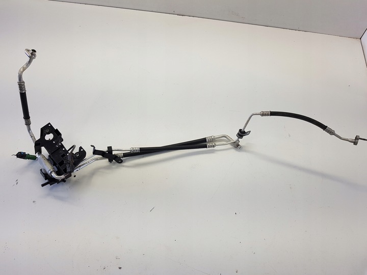 фото №5, Renault zoe шланг кондиционера клапан 17r.