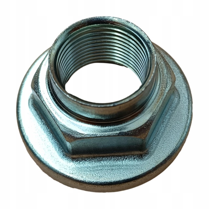 фото №1, Гайка ступицы передний lexus toyota 9017922022 оригинал