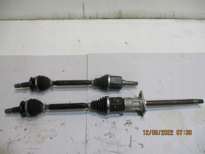 фото №1, Піввісь ліва alfa romeo stelvio 2,2d